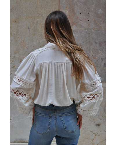 Blusa Bohemia Bordada